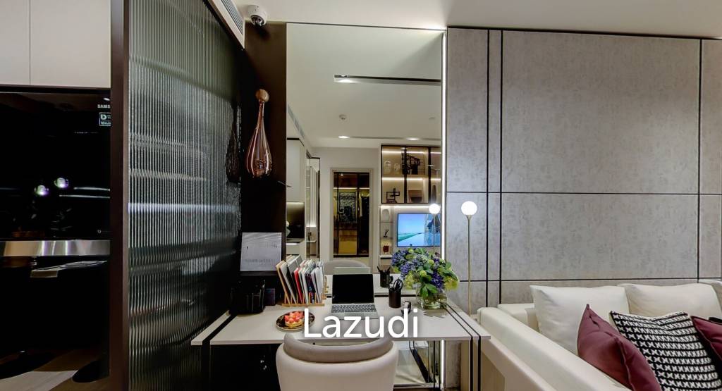 1 Bed 1 Bath 45.20 SQ.M The Room Sukhumvit 38