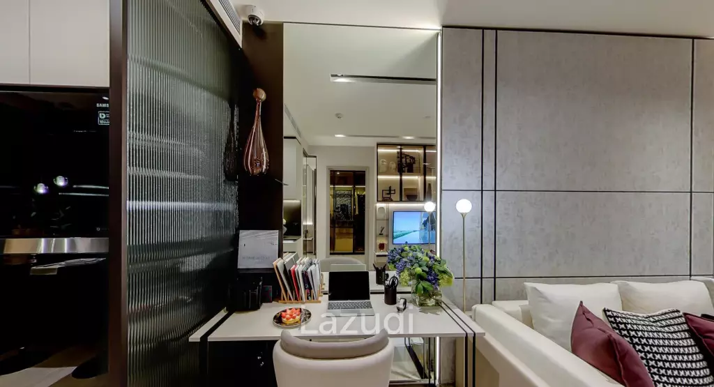 1 Bed 1 Bath 45.20 SQ.M The Room Sukhumvit 38