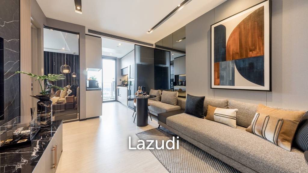 2 Bed 2 Bath 79.09 SQ.M The Room Sukhumvit 38