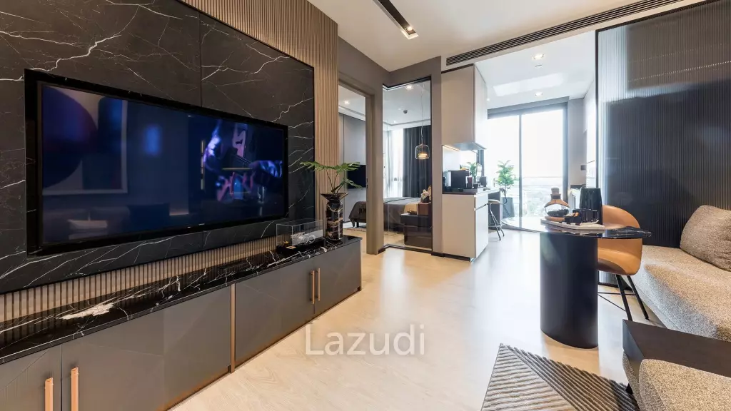 2 Bed 2 Bath 79.09 SQ.M The Room Sukhumvit 38