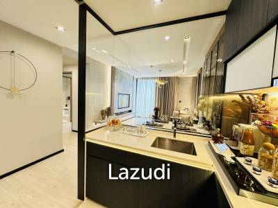 2 Bed 2 Bath 79.09 SQ.M The Room Sukhumvit 38