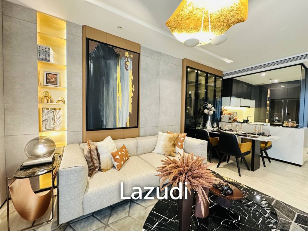 2 Bed 2 Bath 79.09 SQ.M The Room Sukhumvit 38
