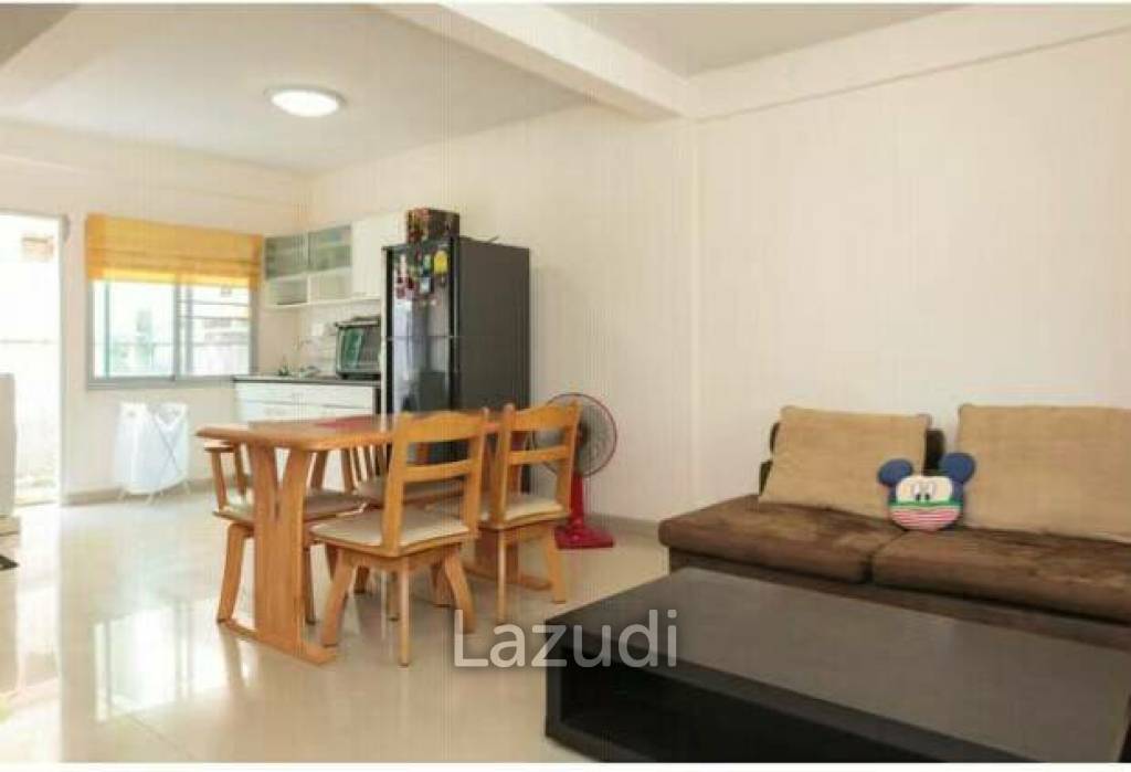 3 Beds 3 bath 150 sqm Townhome Supalai Ville Wongsawang For Rent