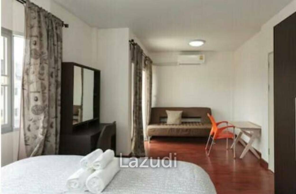 3 Beds 3 bath 150 sqm Townhome Supalai Ville Wongsawang For Rent