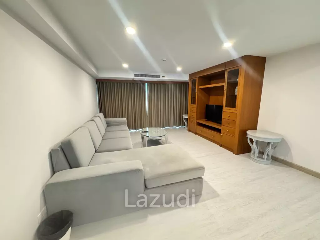 2 Bed 2 Bath 200 SQ.M Chaidee Mansion