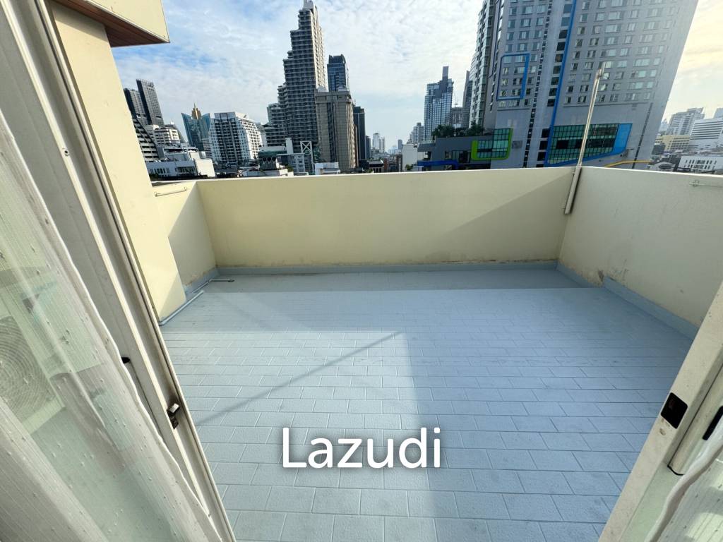2 Bed 2 Bath 200 SQ.M Chaidee Mansion