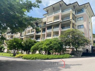 Great Golf Course and Countryside Views 2 bed Black Mountain Condo with 2 Lifetime Golf Memberships Great Golf Course and Countryside Views 2 bed Black Mountain Condo with 2 Lifetime Golf Memberships
