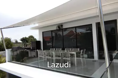 4 Bedrooms villa for sale