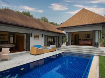 FOR RENT/SALE** Luxury POOL VILLA - PHUKET RAWAI