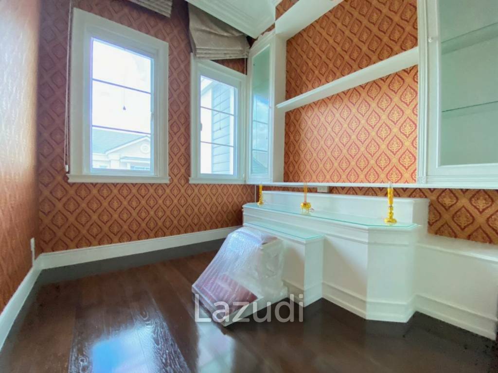 4 Bed 6 Bath 400 SQ.M Narasiri Bangna