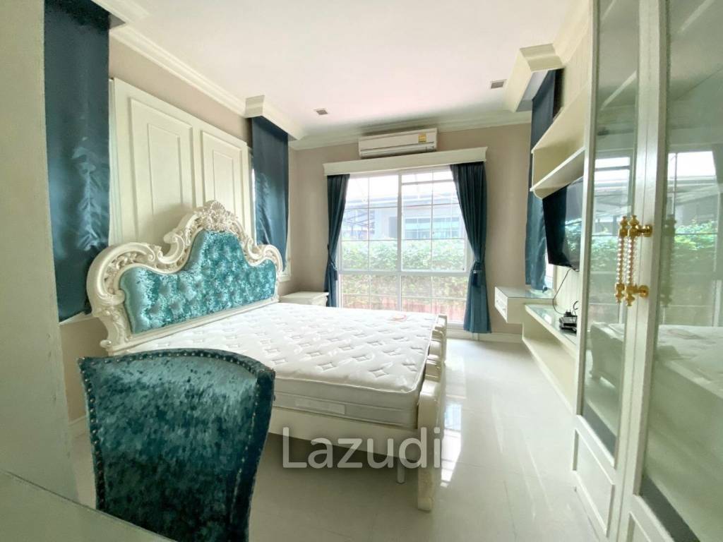 4 Bed 6 Bath 400 SQ.M Narasiri Bangna