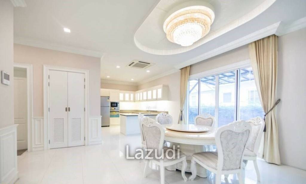 4 Bed 6 Bath 400 SQ.M Narasiri Bangna