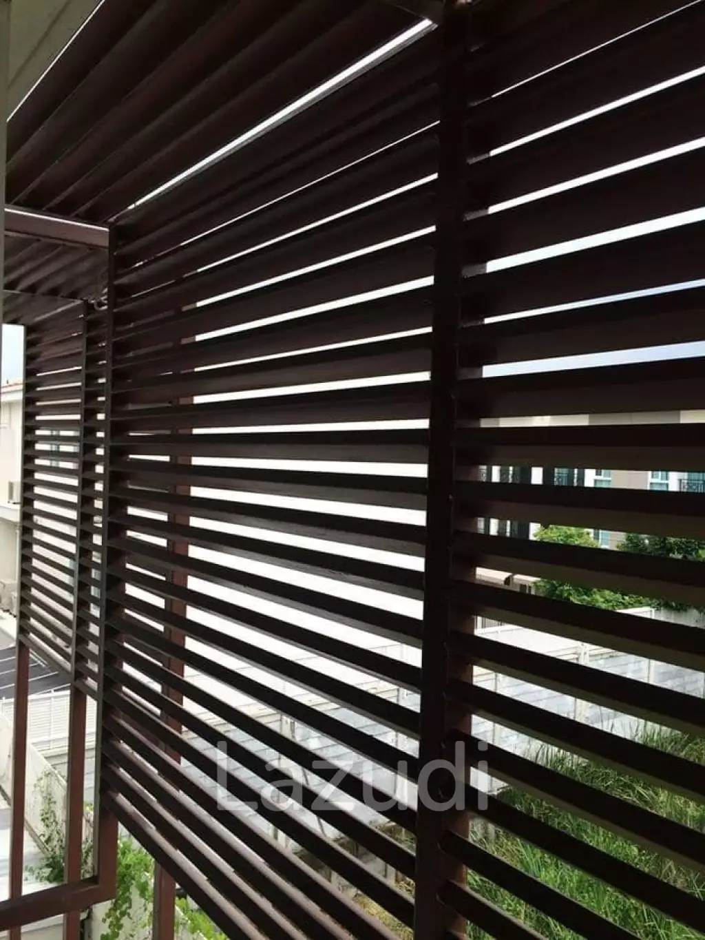 Baan Klang Muang Rama 9 - Krungthep Kreetha For Sale