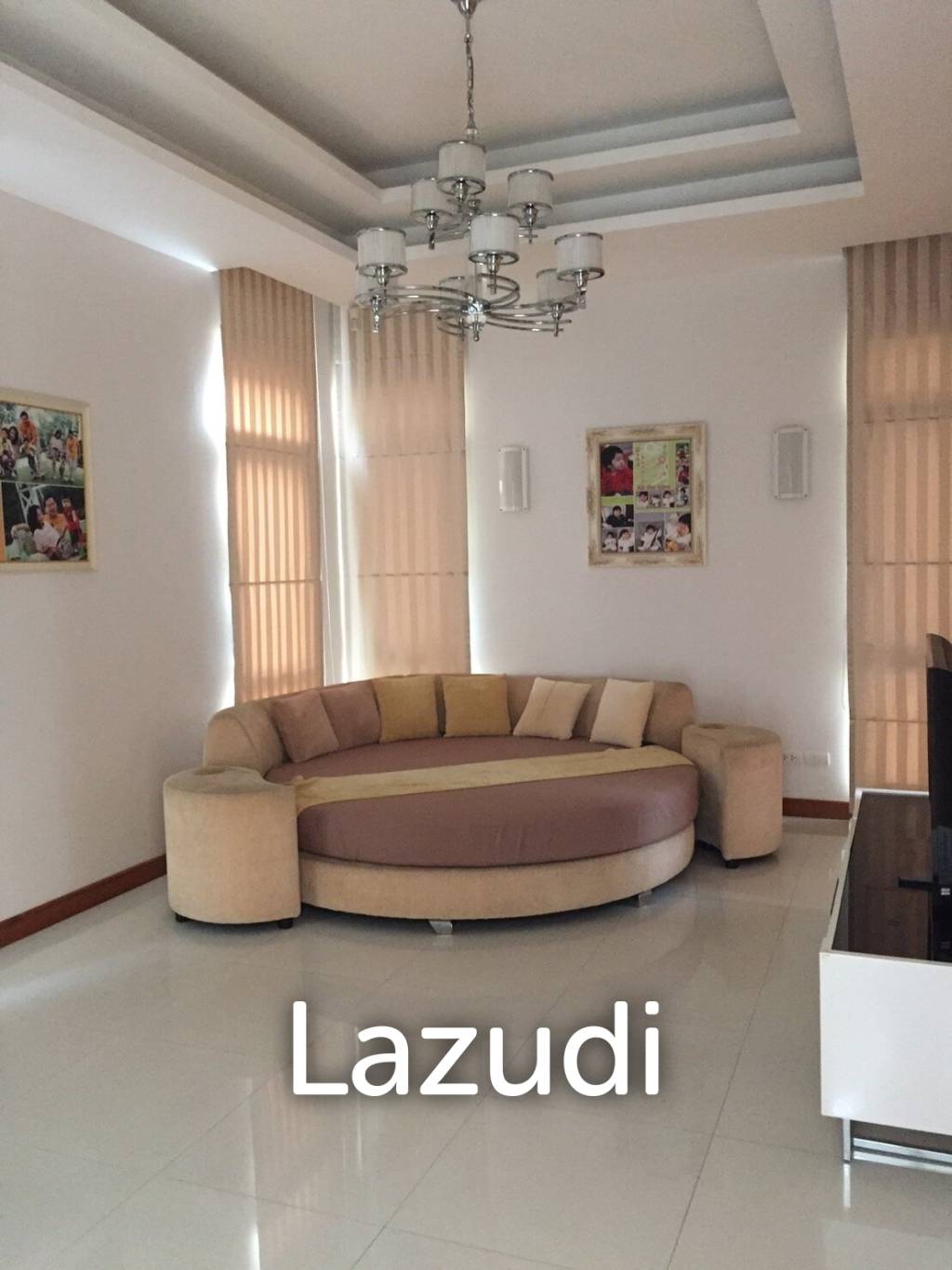 3 Beds 3 Baths 200 SQ.M. Baan Talay Villa