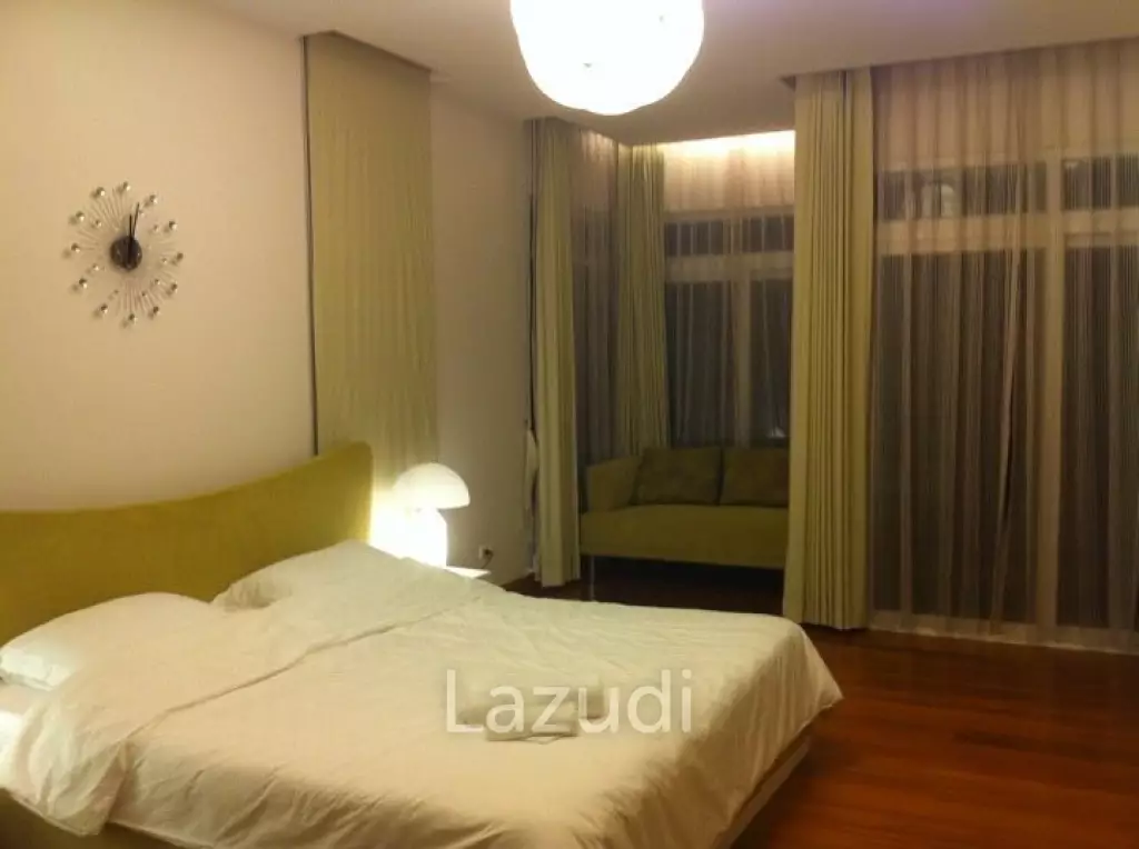 3 Beds 3 Baths 200 SQ.M. Baan Talay Villa