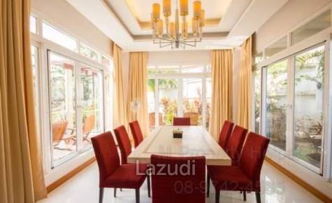 3 Beds 3 Baths 200 SQ.M. Baan Talay Villa