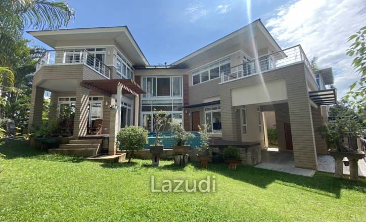 3 Beds 3 Baths 200 SQ.M. Baan Talay Villa