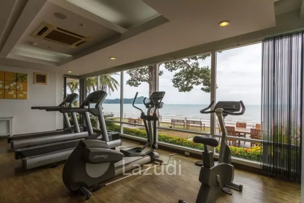 3 Beds 3 Baths 200 SQ.M. Baan Talay Villa