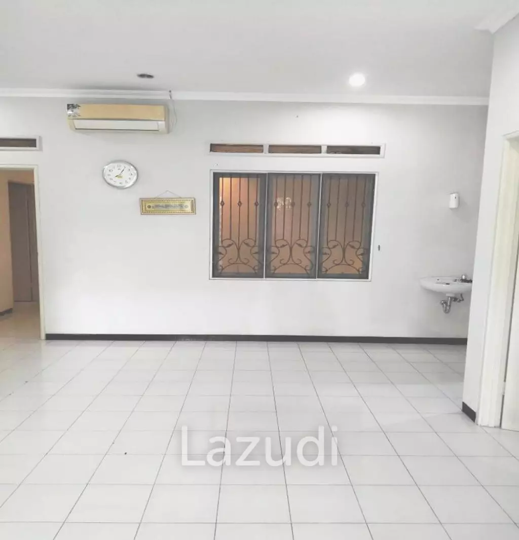 Jual Rumah di Citra Sentosa Raya Surabaya Dekat UNESA, Pakuwon Mall dan Lenmarch Mall