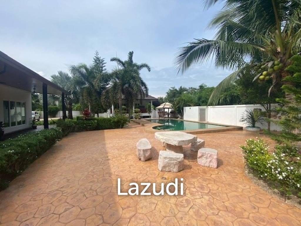 1,200 Sqm 4 Bed 4 Bath Villa For Sale