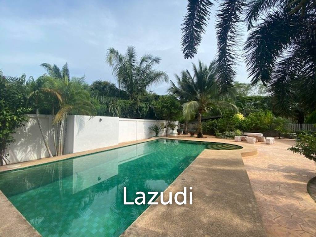 1,200 Sqm 4 Bed 4 Bath Villa For Sale