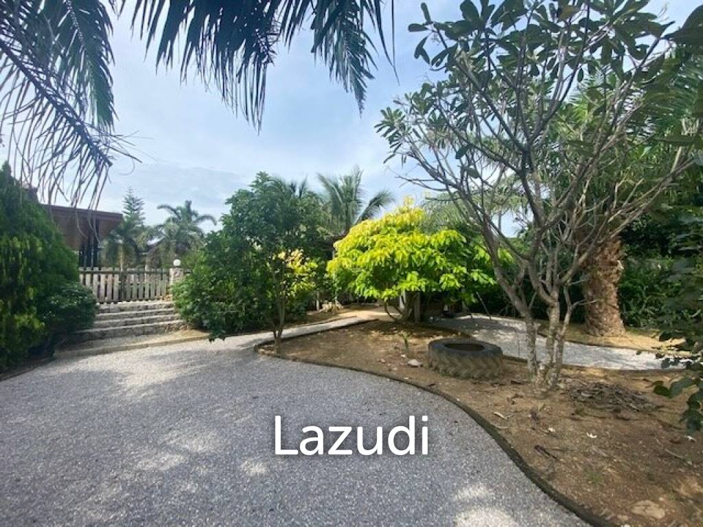 1,200 Sqm 4 Bed 4 Bath Villa For Sale