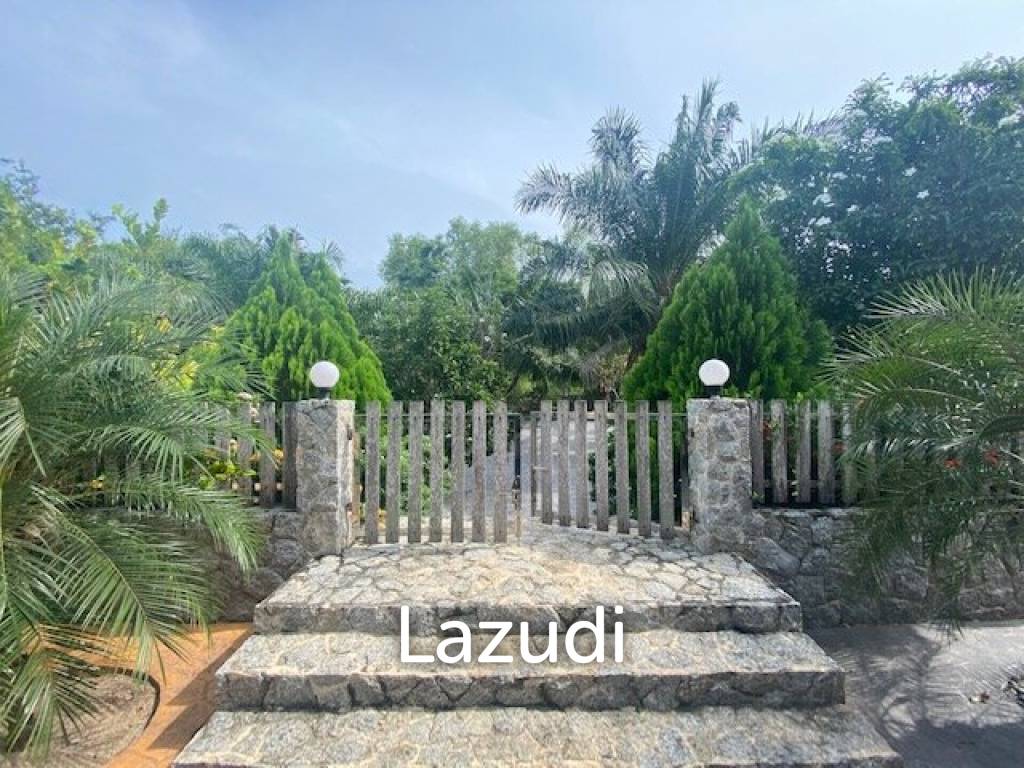 1,200 Sqm 4 Bed 4 Bath Villa For Sale