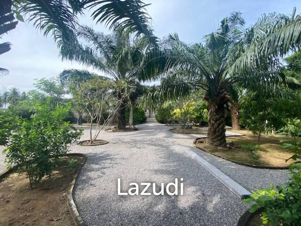 1,200 Sqm 4 Bed 4 Bath Villa For Sale