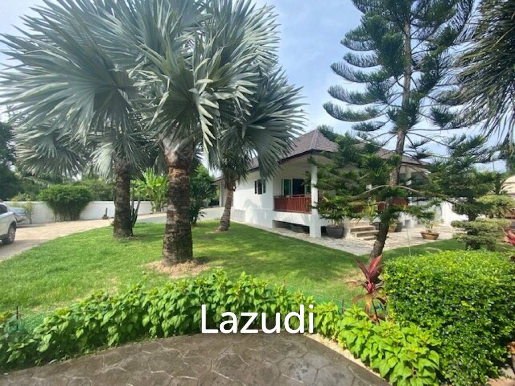 1,200 Sqm 4 Bed 4 Bath Villa For Sale