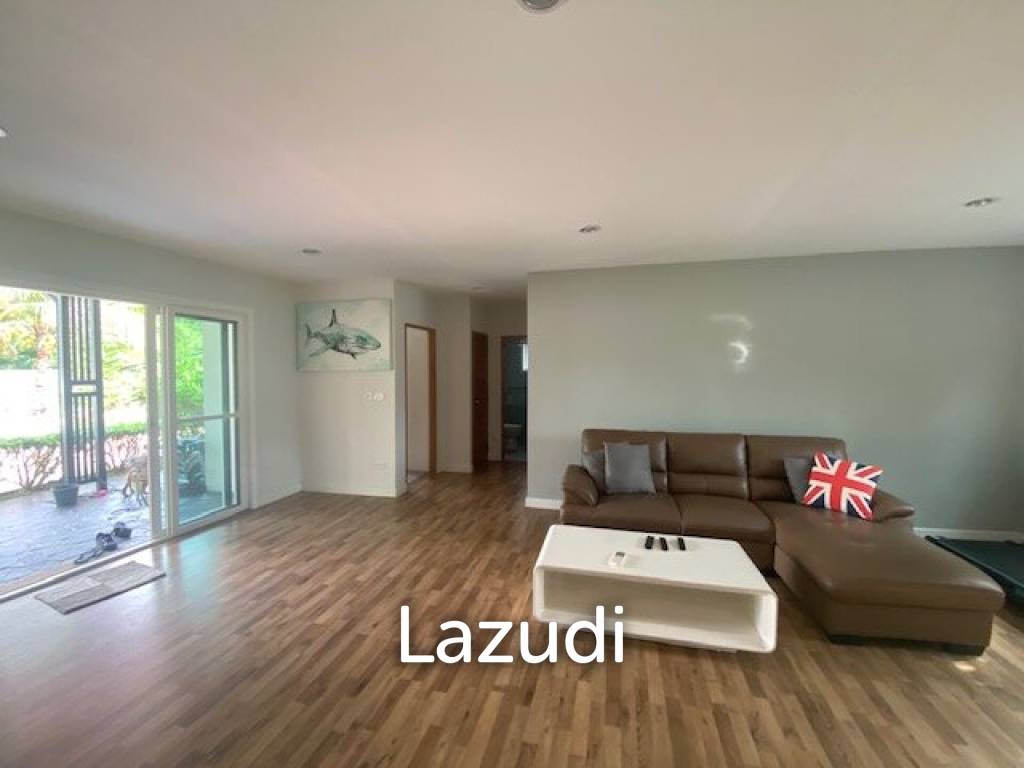 1,200 Sqm 4 Bed 4 Bath Villa For Sale