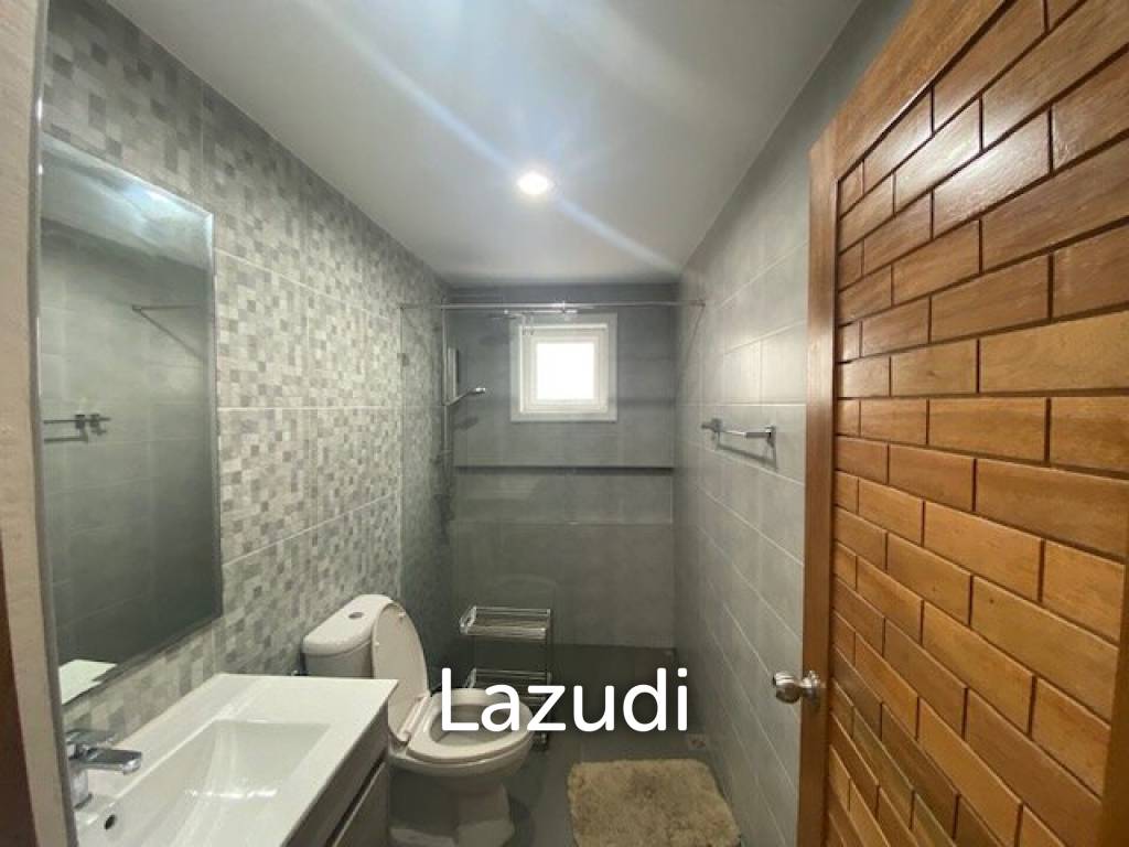 1,200 Sqm 4 Bed 4 Bath Villa For Sale