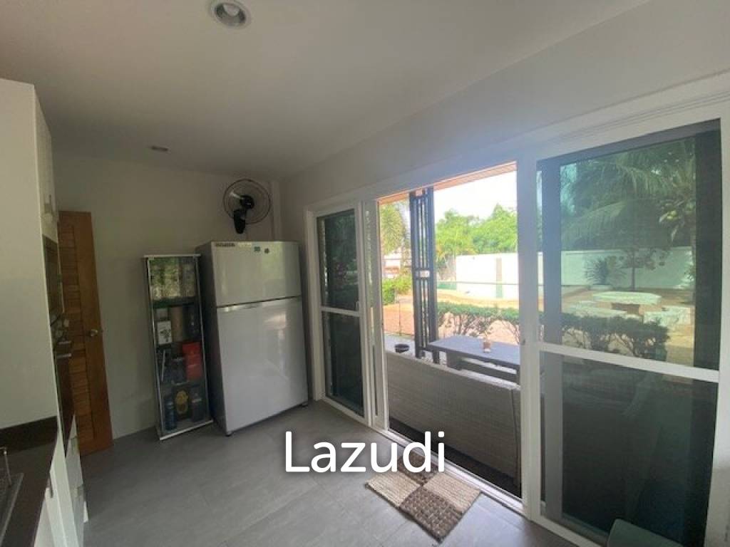 1,200 Sqm 4 Bed 4 Bath Villa For Sale