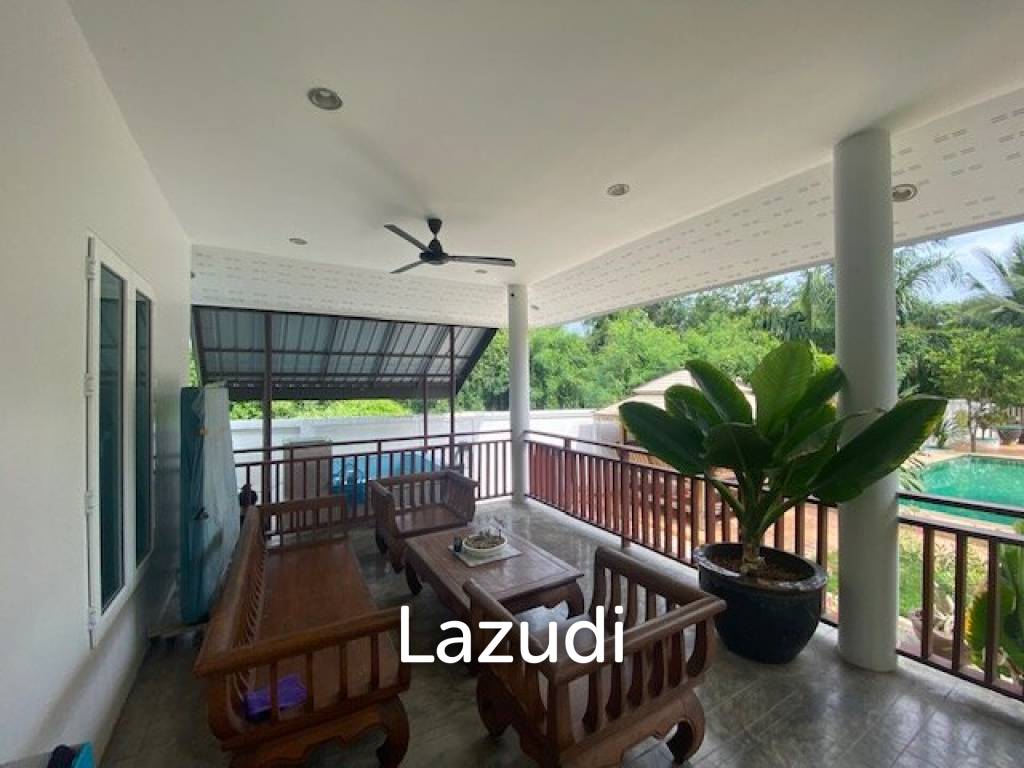 1,200 Sqm 4 Bed 4 Bath Villa For Sale