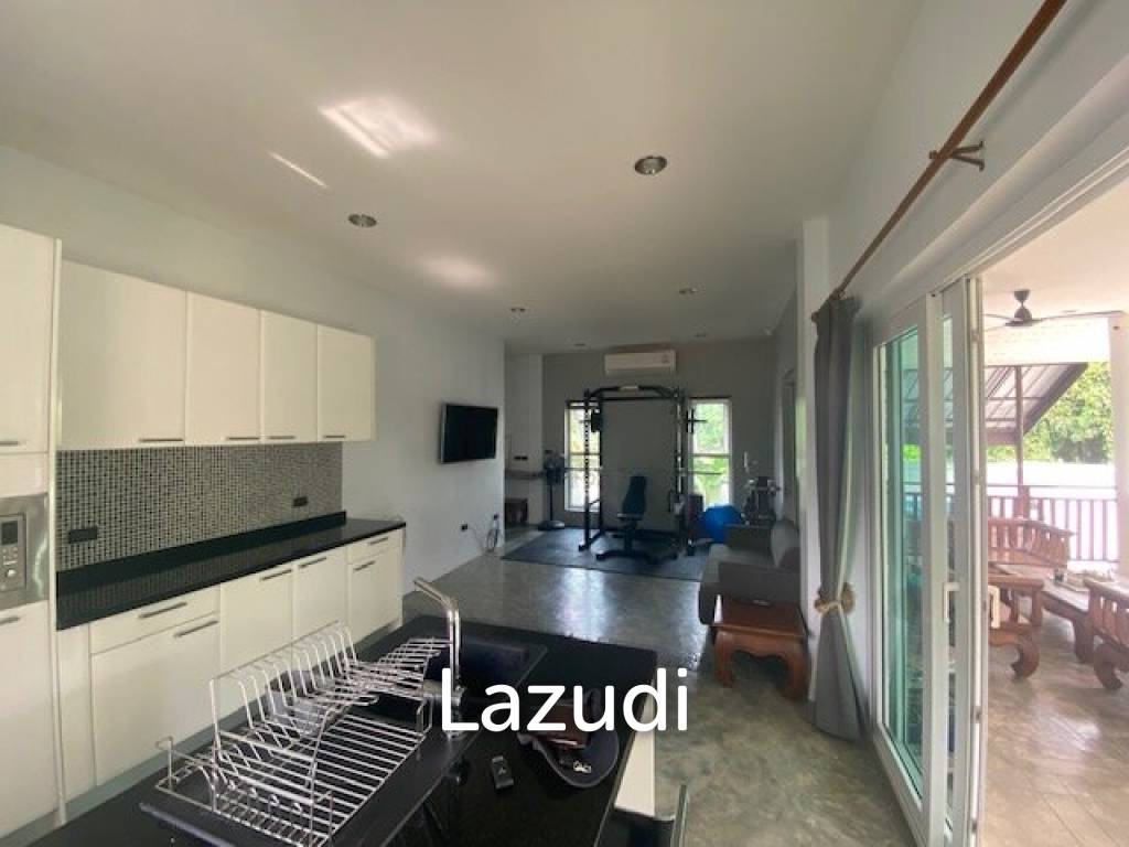 1,200 Sqm 4 Bed 4 Bath Villa For Sale