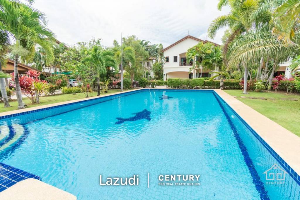 SAI NOI VILLAS : Good Value 3 bed villa next to large communal pool nr the beach