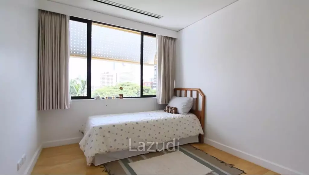 3 Bed 3 Bath 151 SQ.M Tipamas Suites