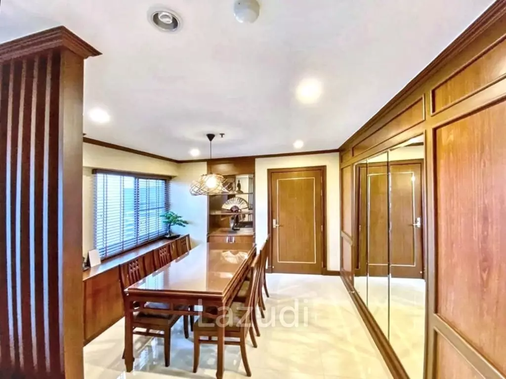 Baan Suanpetch Condo for sale with tenant