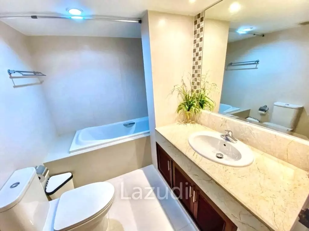 Baan Suanpetch Condo for sale with tenant