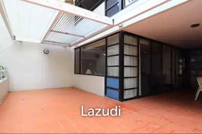4 Beds 253 Sqm Tipamas suites For Rent