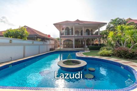 Spacious 4 Bedroom Pool Villa at Crystal View, overlooking a lake