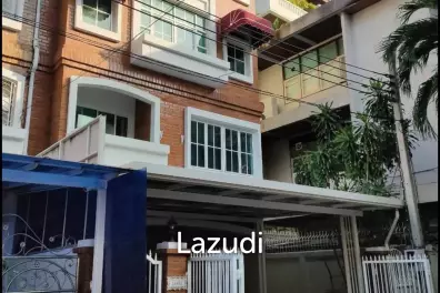 4 Bed 4 Bath 575 SQ.M Yen Akard Residence