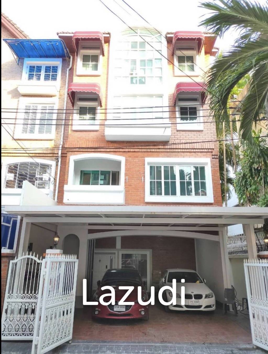 4 Bed 4 Bath 575 SQ.M Yen Akard Residence