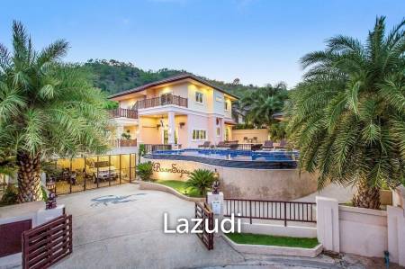 Hua Hin - Luxury Villa with great location & view