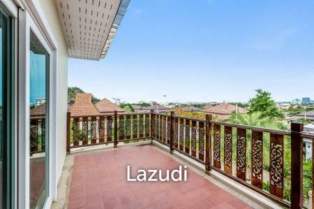 Hua Hin - Luxury Villa with great location + view