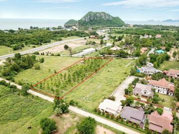 3 Rai 66 sq.wah land for sale in Pak Nam Pran