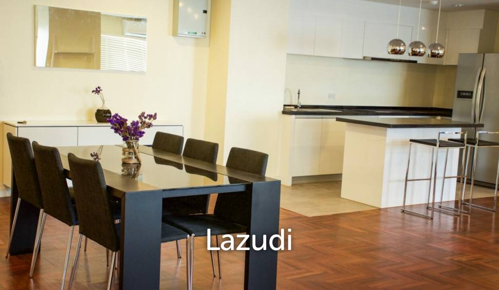 2 Beds 144 Sqm Silom Condominium