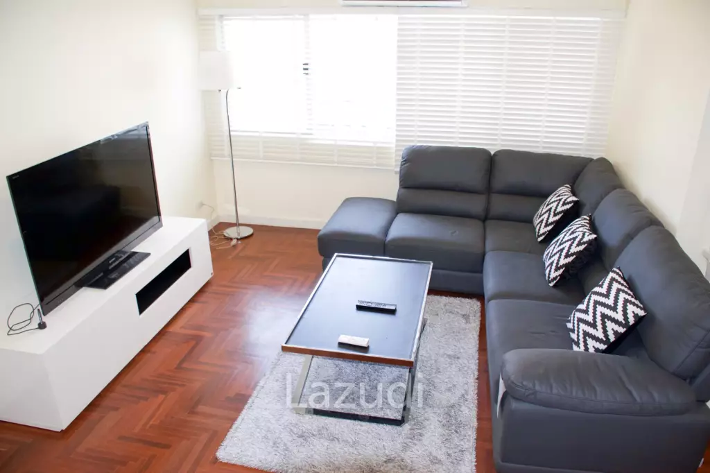 2 Beds 144 Sqm Silom Condominium