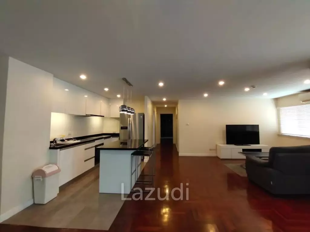 2 Beds 144 Sqm Silom Condominium