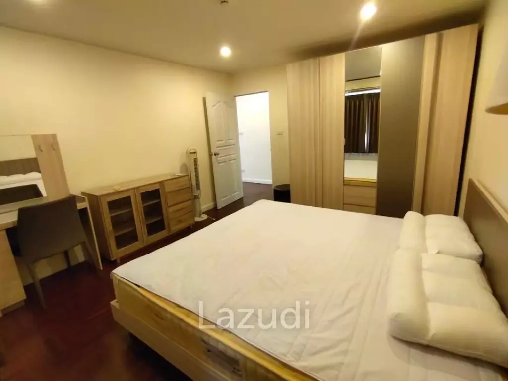2 Beds 144 Sqm Silom Condominium