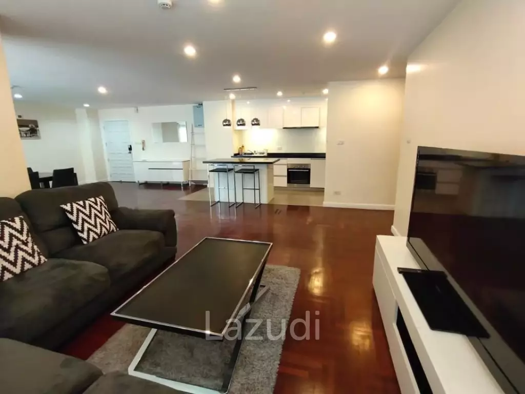 2 Beds 144 Sqm Silom Condominium